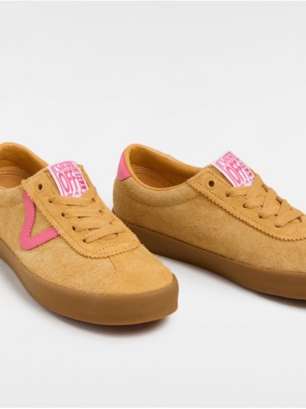 NWT !!Vans Tan Suede Sneakers with Pink Accents Mens Size 9.5 Women’s Size 11